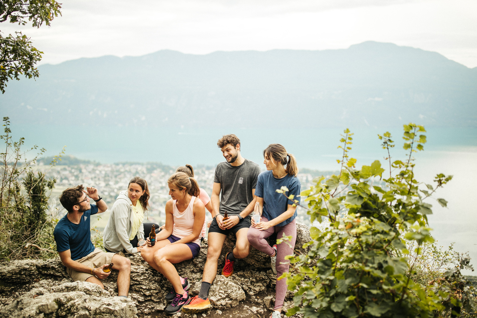 Randonnée de la grotte aux fées entre jeunes