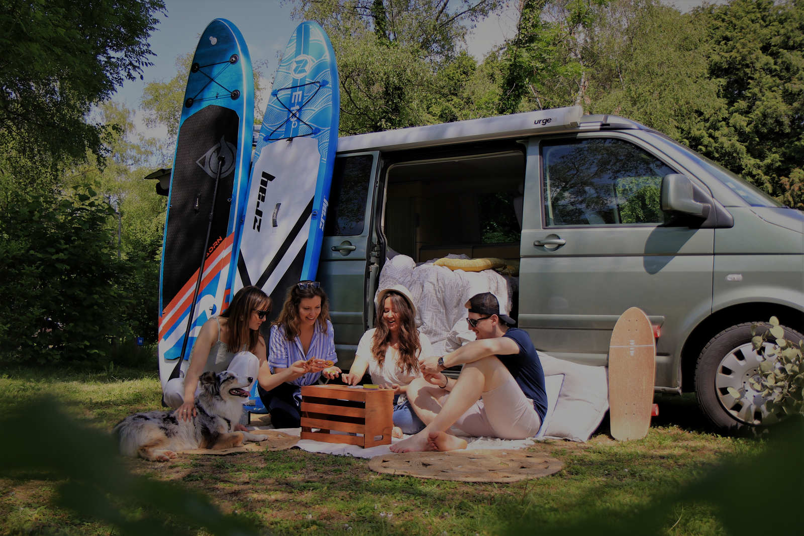 Emplacement amis van